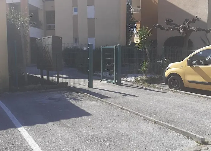 Lägenhet Dans Securisee Vue Piscine